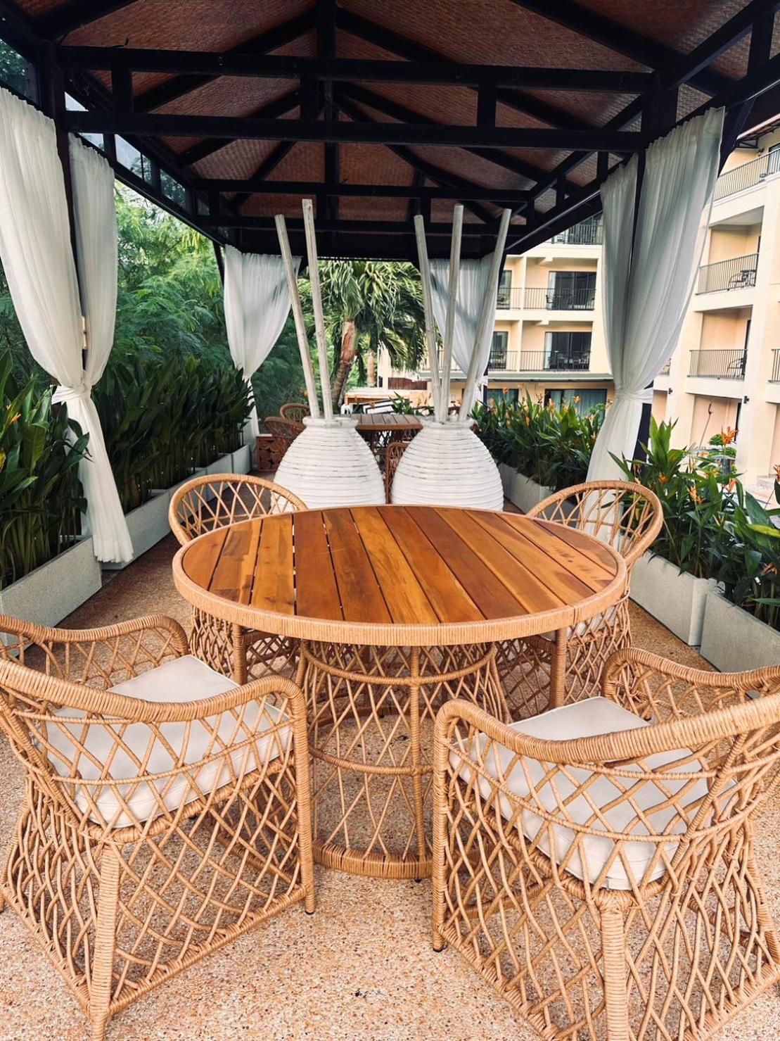 Отель Ocean Pie Phuket - Adult Only Rawai Экстерьер фото