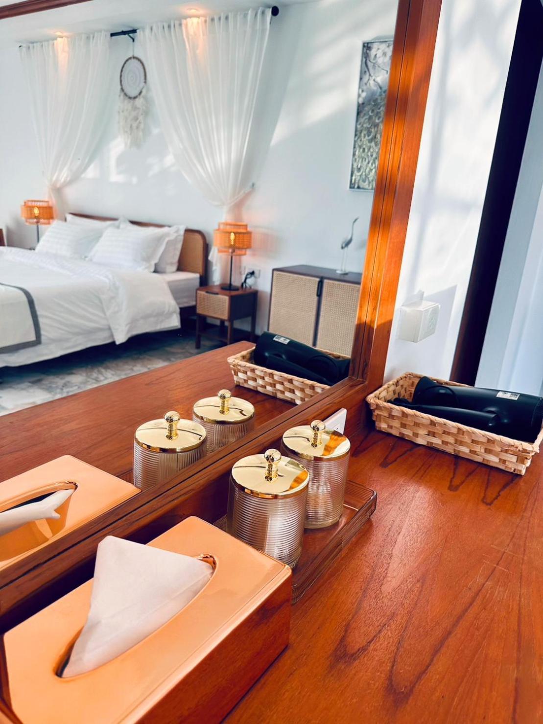 Отель Ocean Pie Phuket - Adult Only Rawai Экстерьер фото